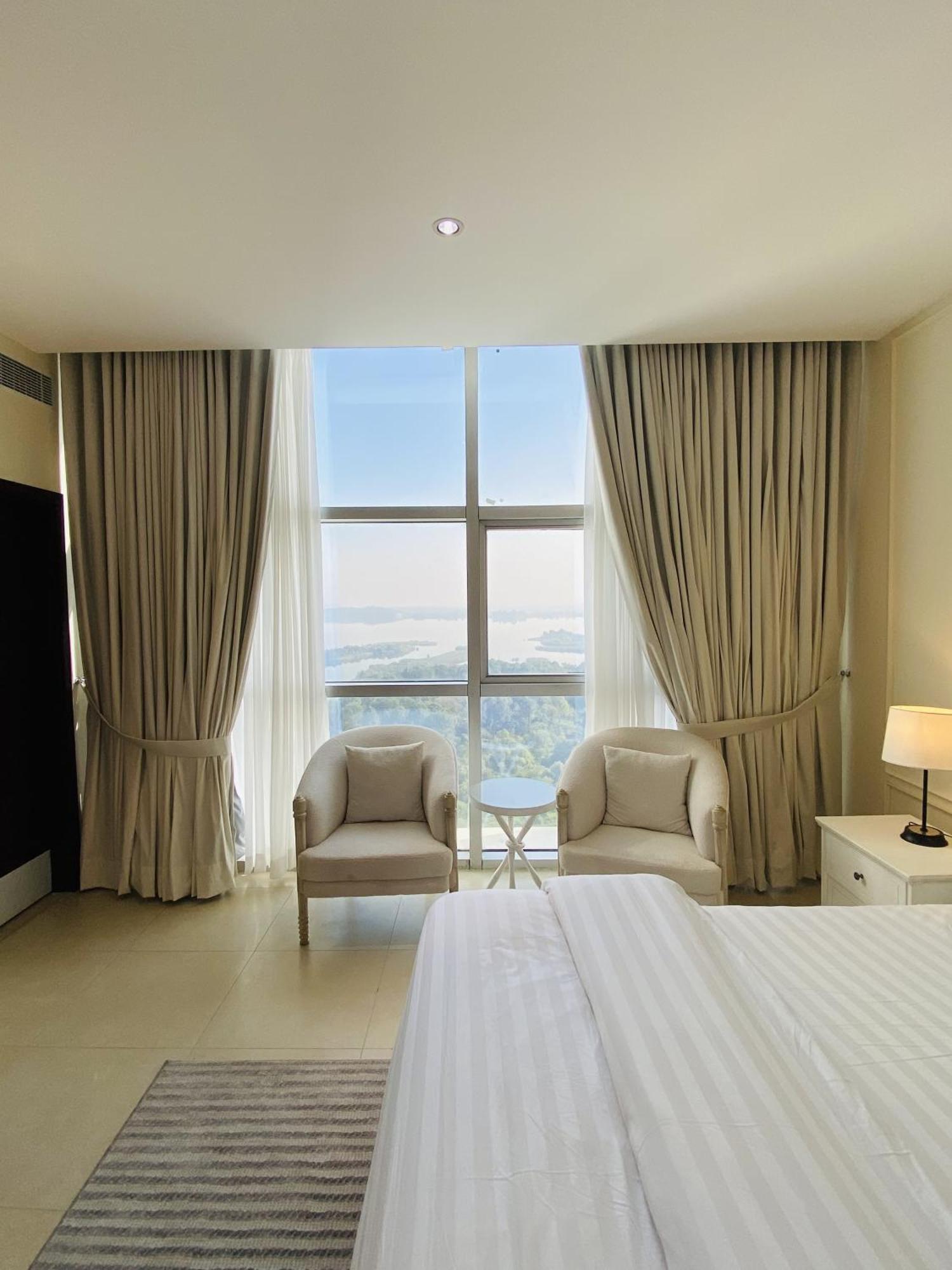 One Constitution Avenue - Apartments By Superhost Stays Islamabad Ngoại thất bức ảnh